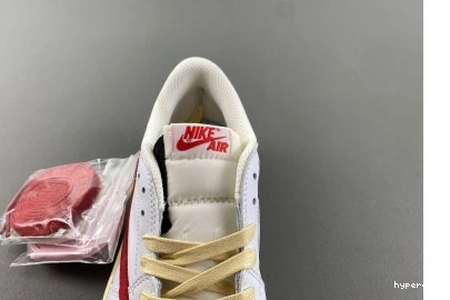 Hyperoad Scott Air x Travis Low Jordan 1 0810